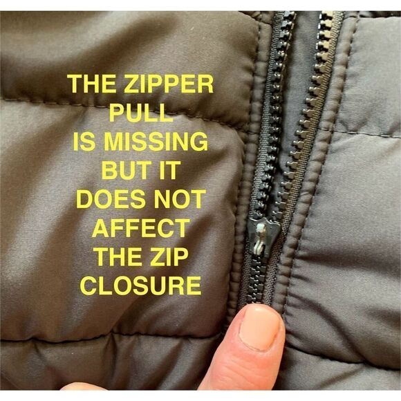 The North Face Aconcagua 3 Black Down Puffer VEST JACKET Women’s S $160 - Picture 6 of 9